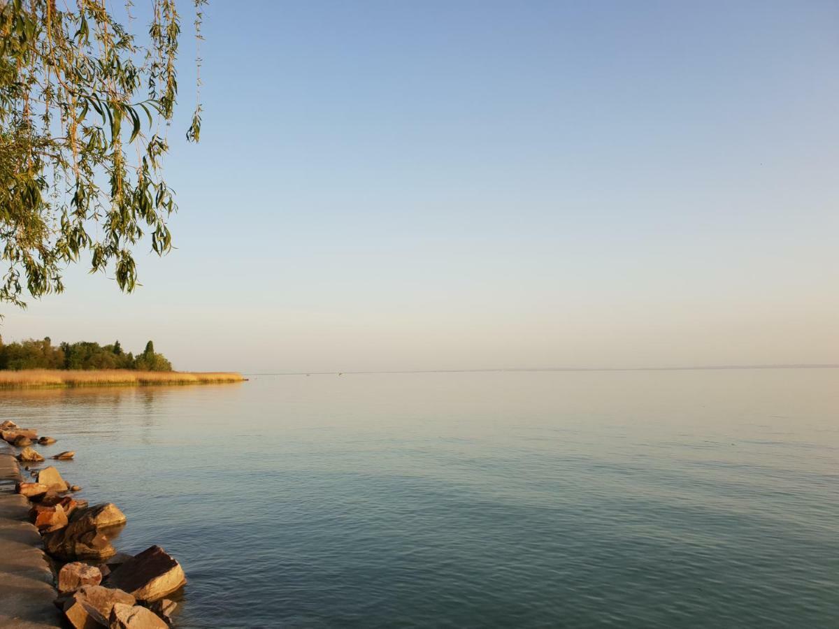 Mila Home Balaton บาลาตอนฟุซเฟอ ภายนอก รูปภาพ